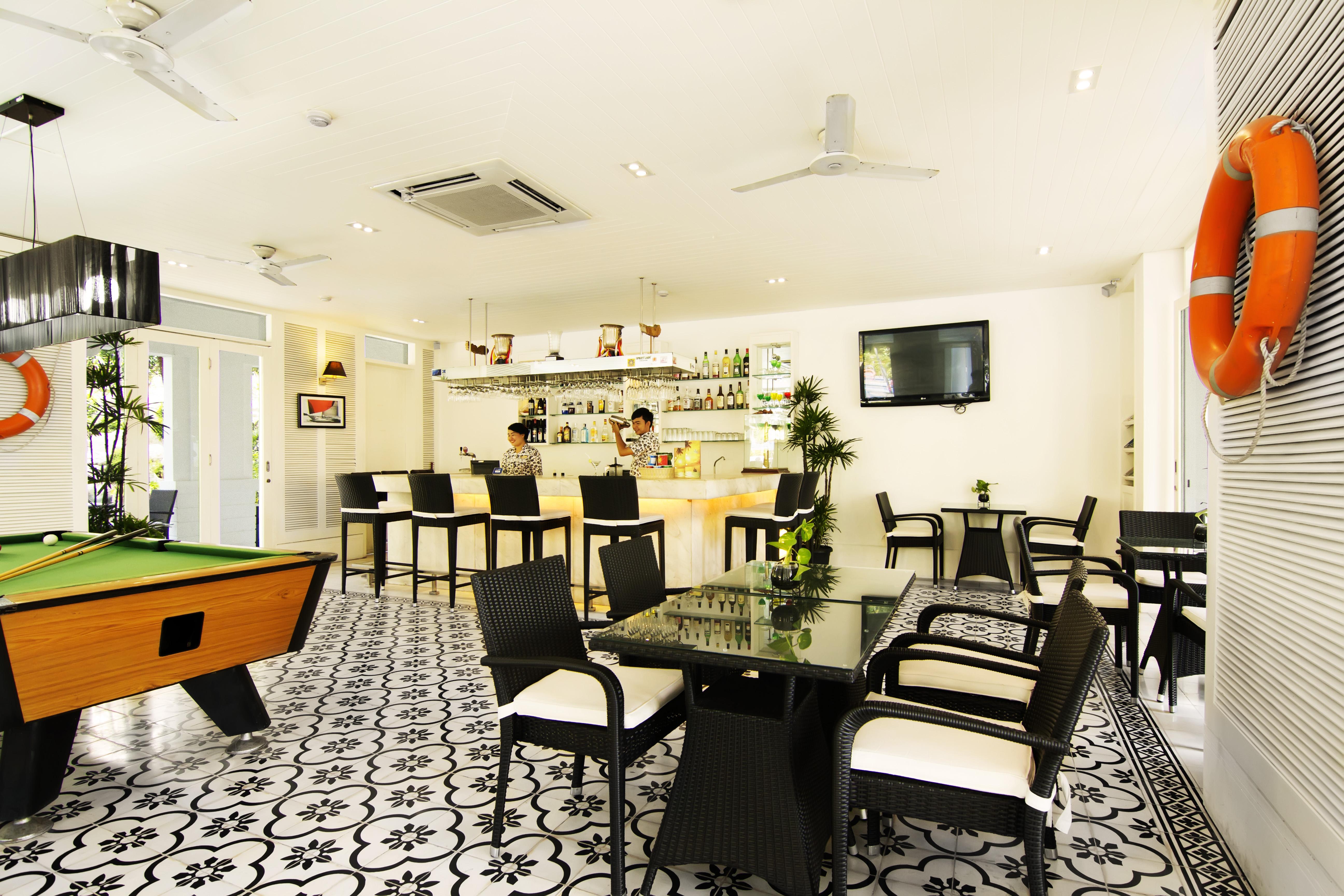 Nongsa Point Marina Hotel Buitenkant foto